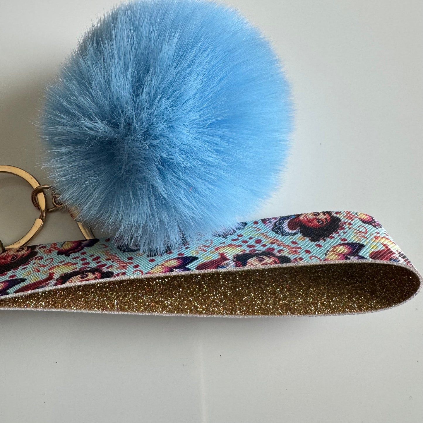 HM Wristlet • Unique Me