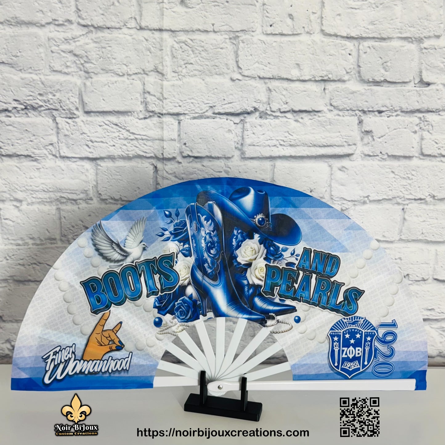 Fan Display Stand