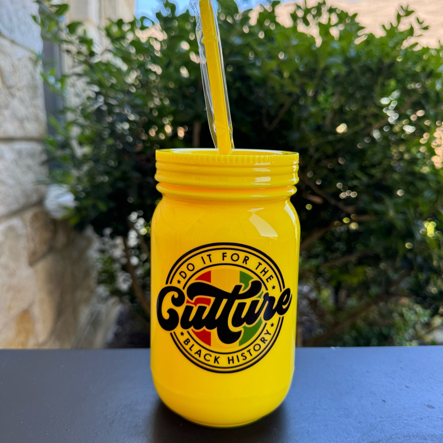 20oz • Plastic Mason Jar