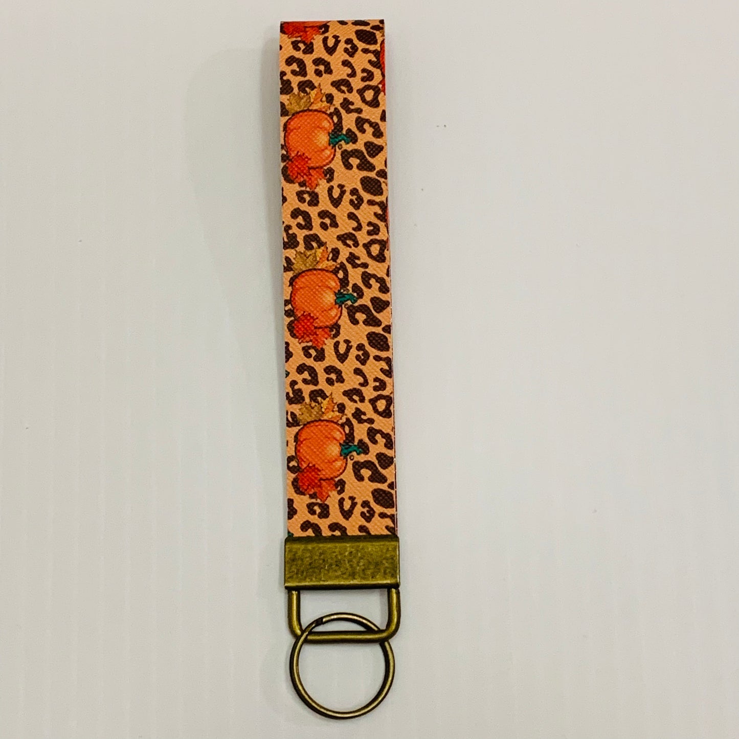 HM Wristlet • Leopard Pumpkin