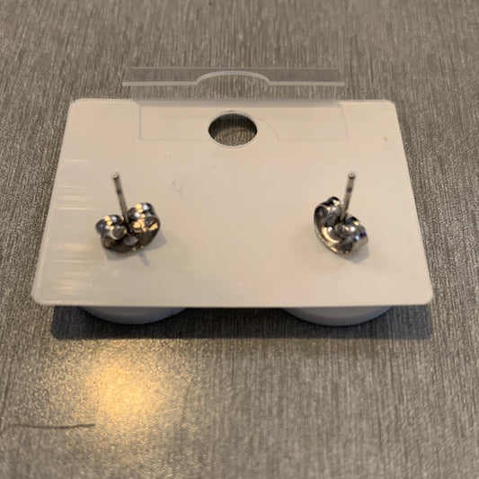 Handmade Earrings • Mama