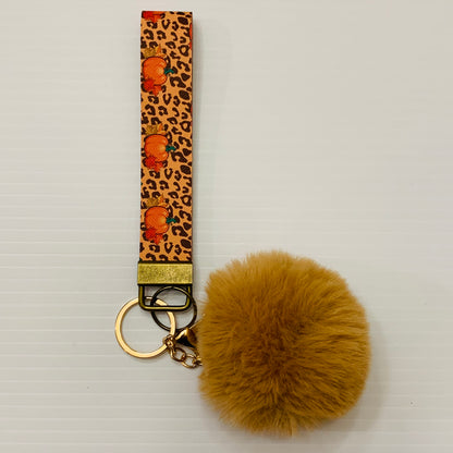 HM Wristlet • Leopard Pumpkin